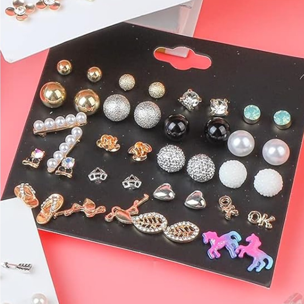 {SHEIN} 20 pair stud earrings